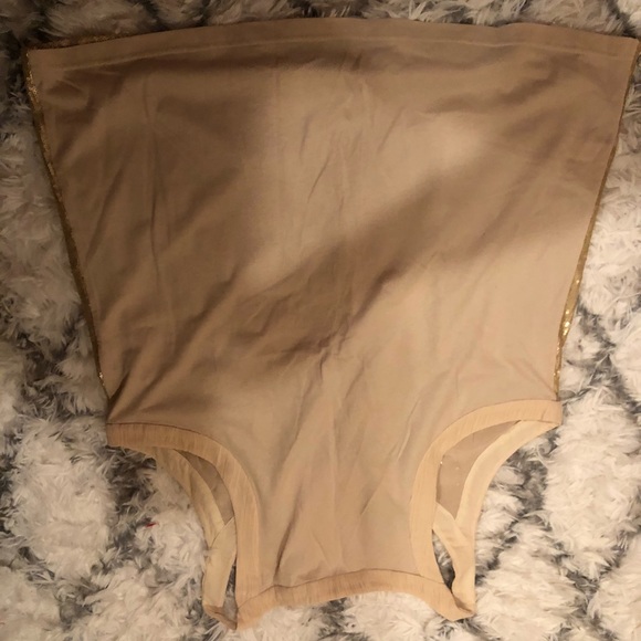 BANANA REPUBLIC🍌 sequin top! - Picture 4 of 4